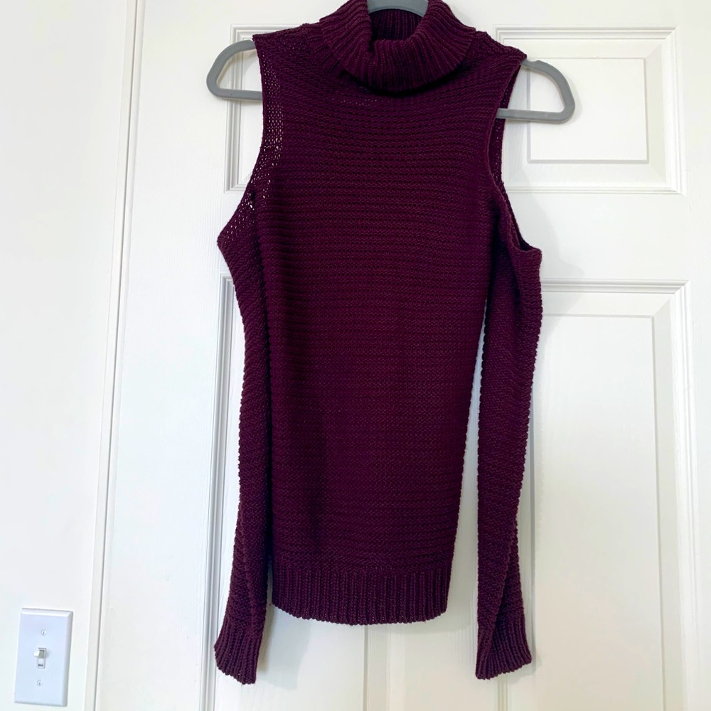 *Cold shoulder sweater from francesca’s.